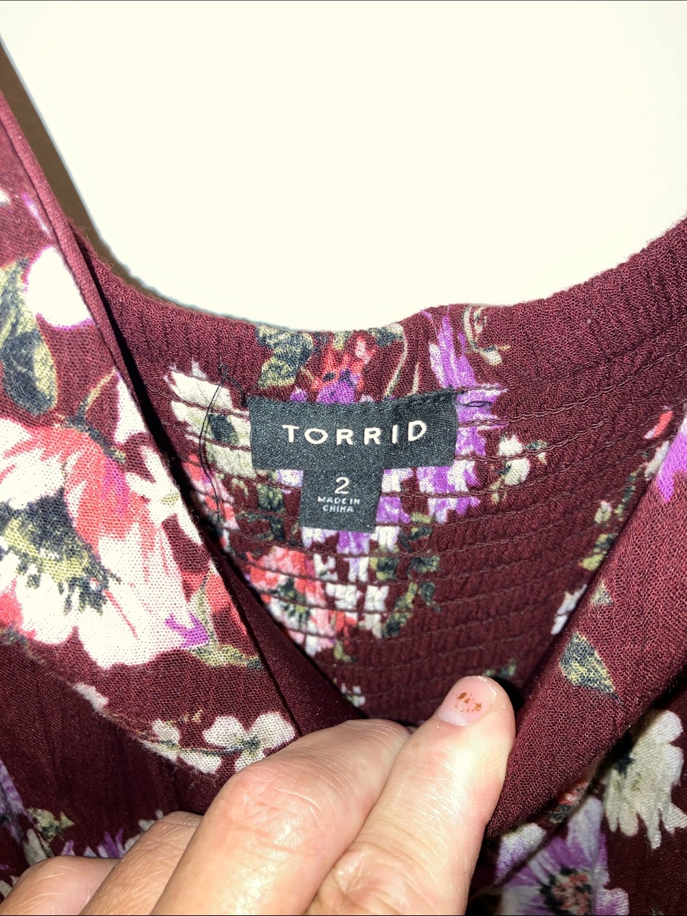 Torrid Burgundy Floral Maxi Dress with V-Neck and Flutter Sleeves Size 2 - Picture 3 of 5